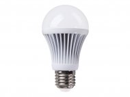 Żarówka LED , cena 24,99 PLN za 1 szt. 
- ciepły biały 
- ...