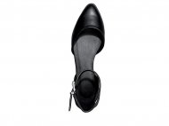 Sandały Esmara, cena 29,99 PLN za 1 para 
- 4 wzory 
- rozmiary: ...